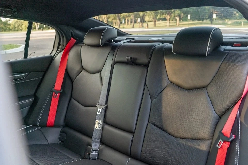 2022 Cadillac CT5-V Blackwing - Image 10 of 11