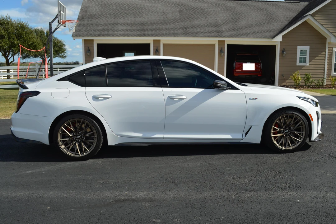 2022 Cadillac CT5-V Blackwing - Image 8 of 31