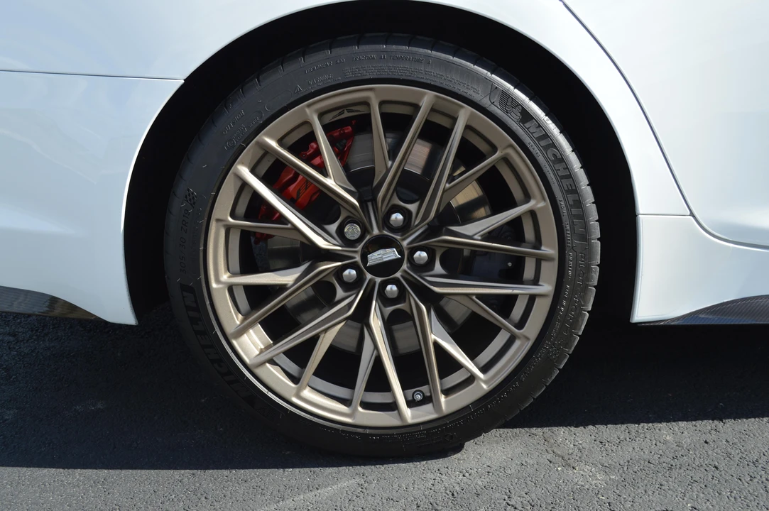 2022 Cadillac CT5-V Blackwing - Image 28 of 31