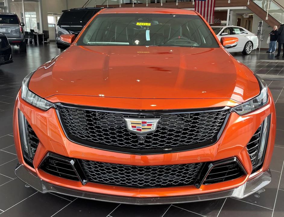 2022 Cadillac CT5-V Blackwing - Image 8 of 31
