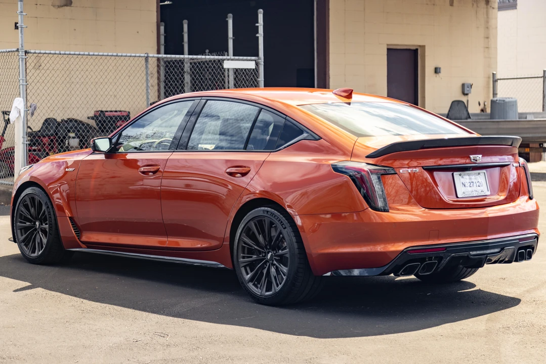 2022 Cadillac CT5-V Blackwing - Image 4 of 31