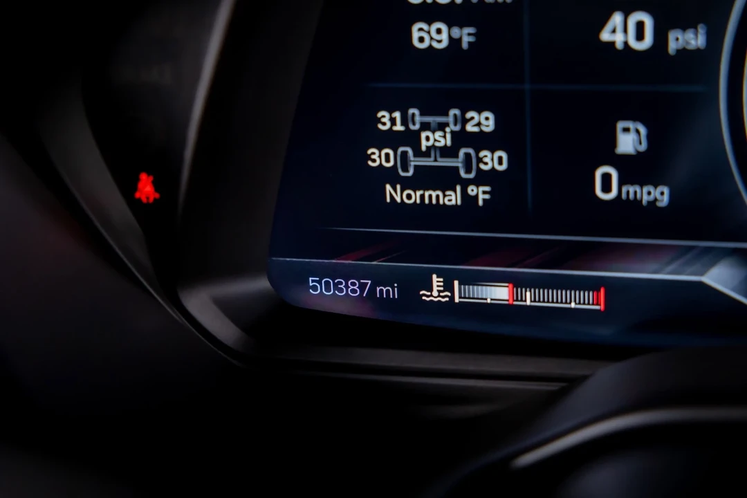 2022 Cadillac CT5-V Blackwing - Image 18 of 21