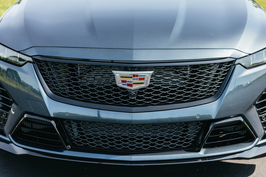 2022 Cadillac CT5-V Blackwing - Image 10 of 31