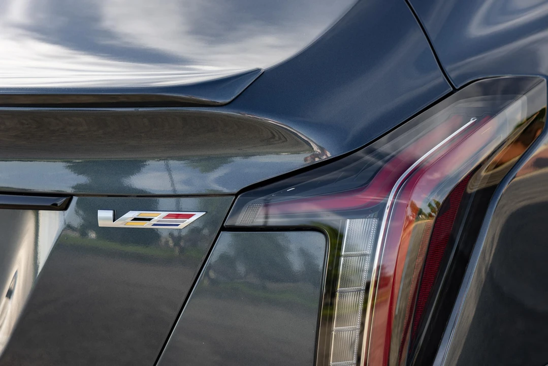 2022 Cadillac CT5-V Blackwing - Image 29 of 31