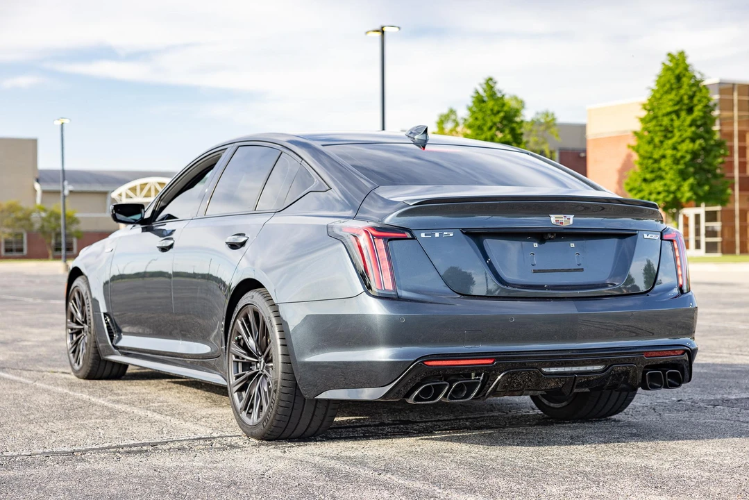 2022 Cadillac CT5-V Blackwing - Image 10 of 31