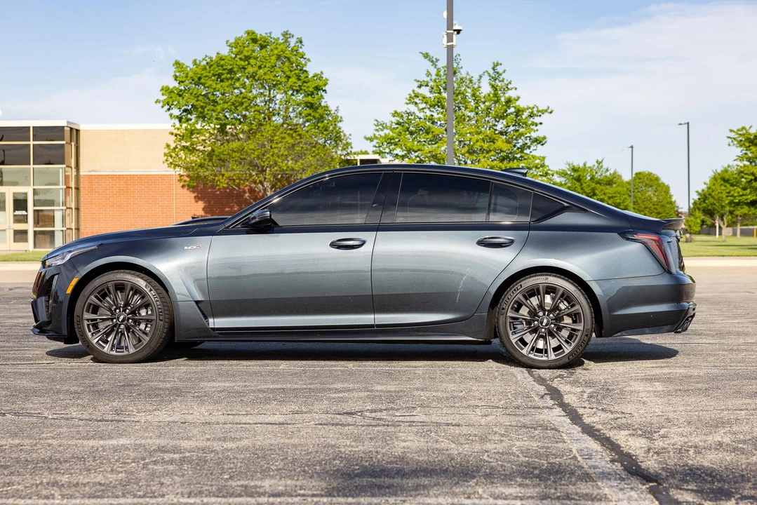 2022 Cadillac CT5-V Blackwing - Image 8 of 31