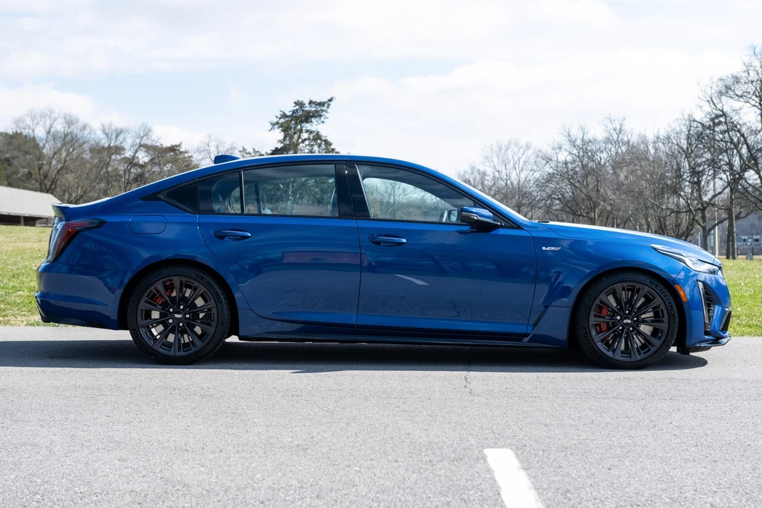 2022 Cadillac CT5-V Blackwing - Image 7 of 31