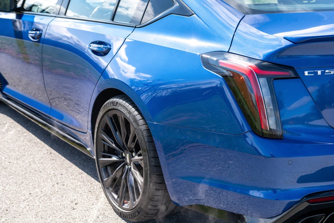 2022 Cadillac CT5-V Blackwing - Image 16 of 31