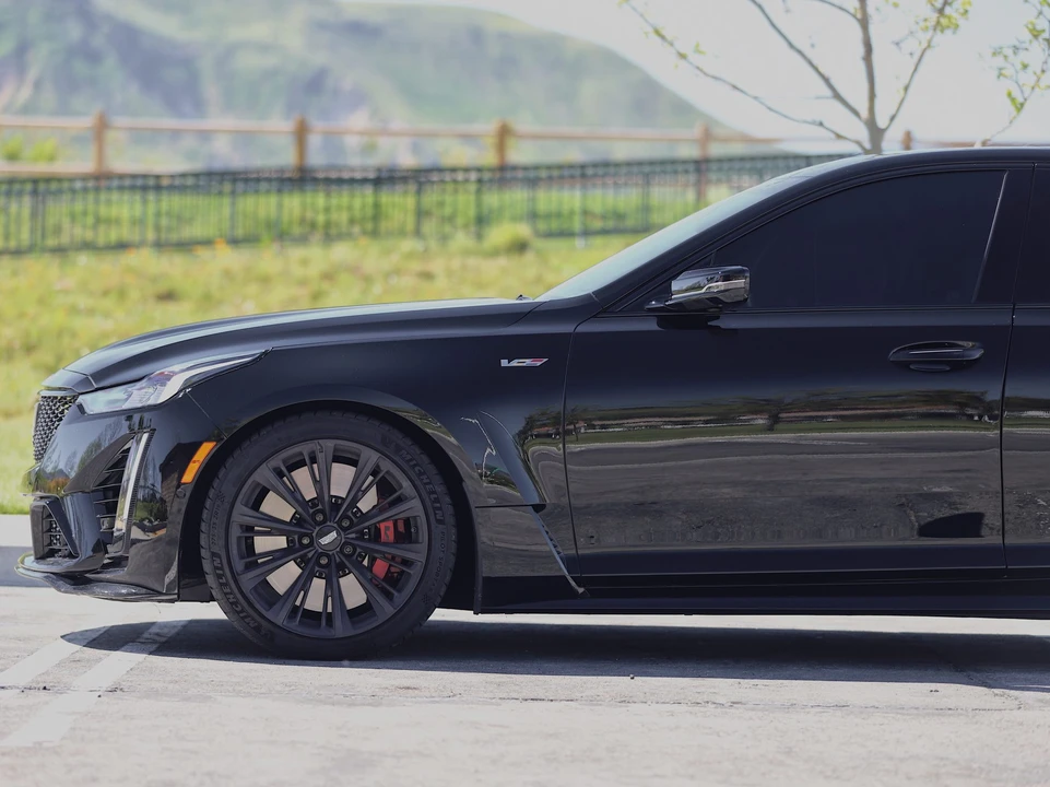 2022 Cadillac CT5-V Blackwing - Image 19 of 31