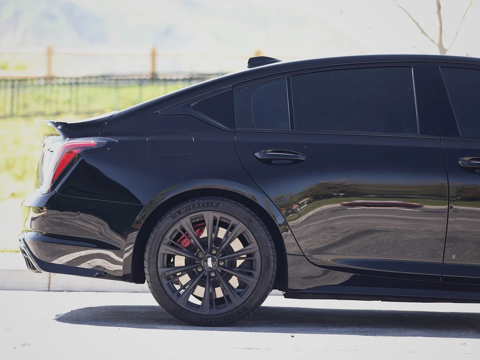 2022 Cadillac CT5-V Blackwing - Image 21 of 31