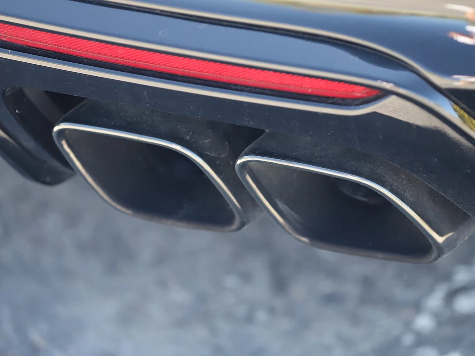 2022 Cadillac CT5-V Blackwing - Image 28 of 31