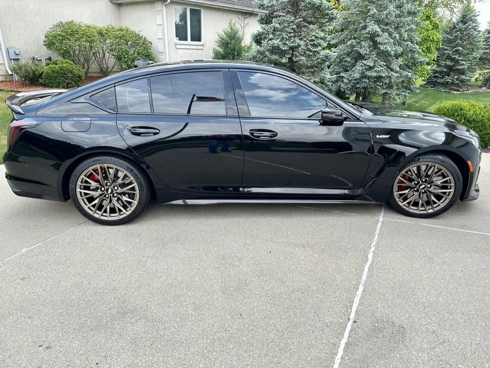 2022 Cadillac CT5-V Blackwing - Image 19 of 31
