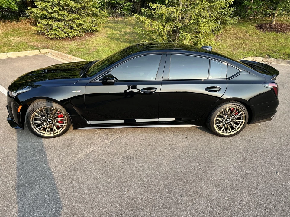 2022 Cadillac CT5-V Blackwing - Image 13 of 31