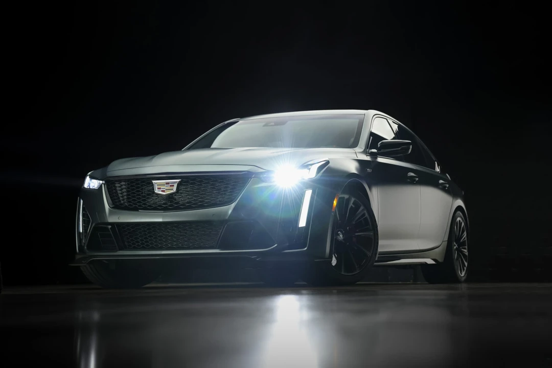 2022 Cadillac CT5-V Blackwing - Image 27 of 31