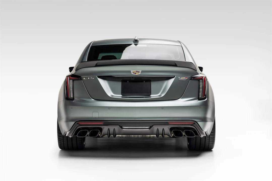 2022 Cadillac CT5-V Blackwing - Image 14 of 31