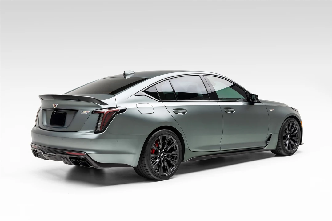2022 Cadillac CT5-V Blackwing - Image 11 of 31