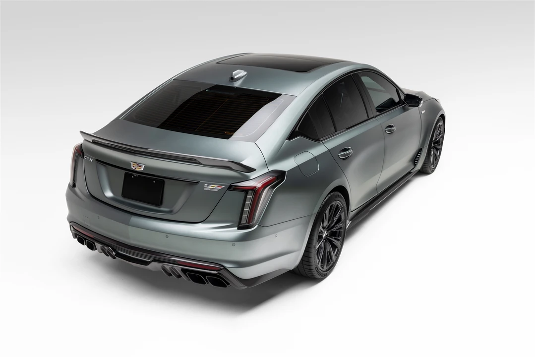 2022 Cadillac CT5-V Blackwing - Image 13 of 31