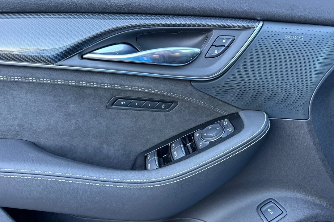 2022 Cadillac CT5-V Blackwing - Image 12 of 12