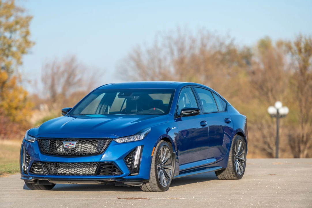 2022 Cadillac CT5-V Blackwing - Image 5 of 31
