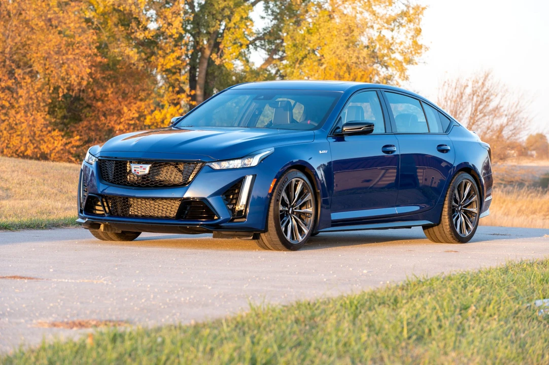 2022 Cadillac CT5-V Blackwing - Image 14 of 31