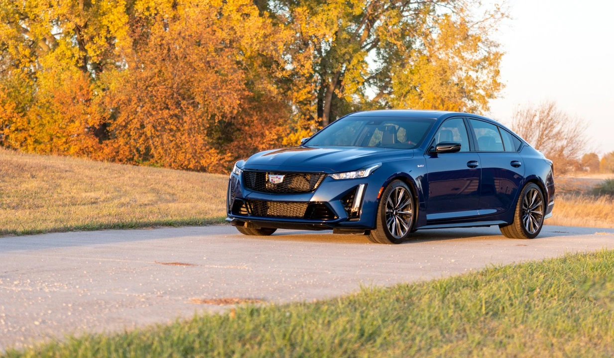 2022 Cadillac CT5-V Blackwing - Image 11 of 31
