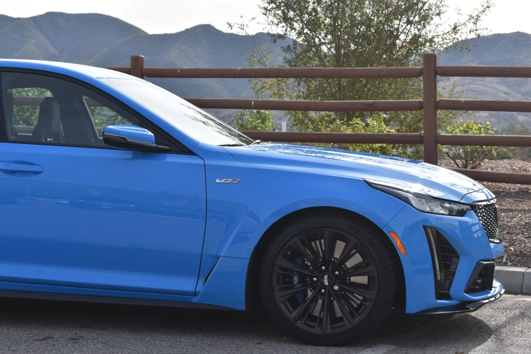 2022 Cadillac CT5-V Blackwing - Image 29 of 31