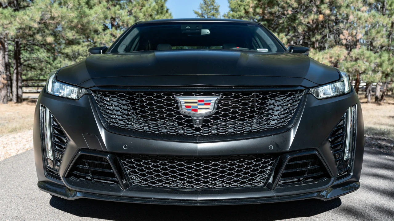 2022 Cadillac CT5-V Blackwing - Image 14 of 31