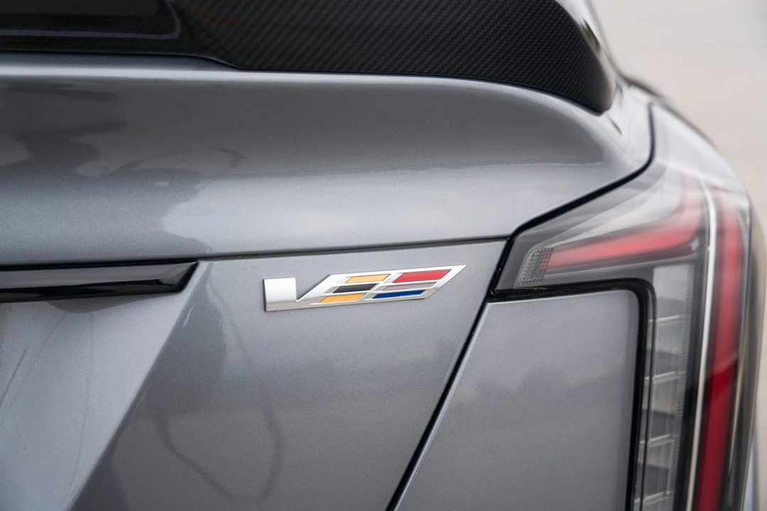2022 Cadillac CT5-V Blackwing - Image 25 of 31