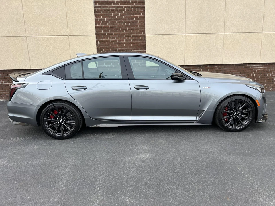 2022 Cadillac CT5-V Blackwing - Image 29 of 31