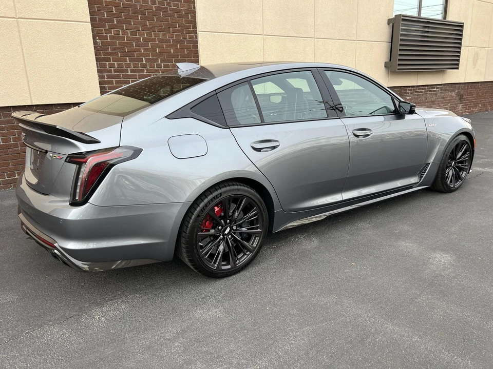 2022 Cadillac CT5-V Blackwing - Image 24 of 31
