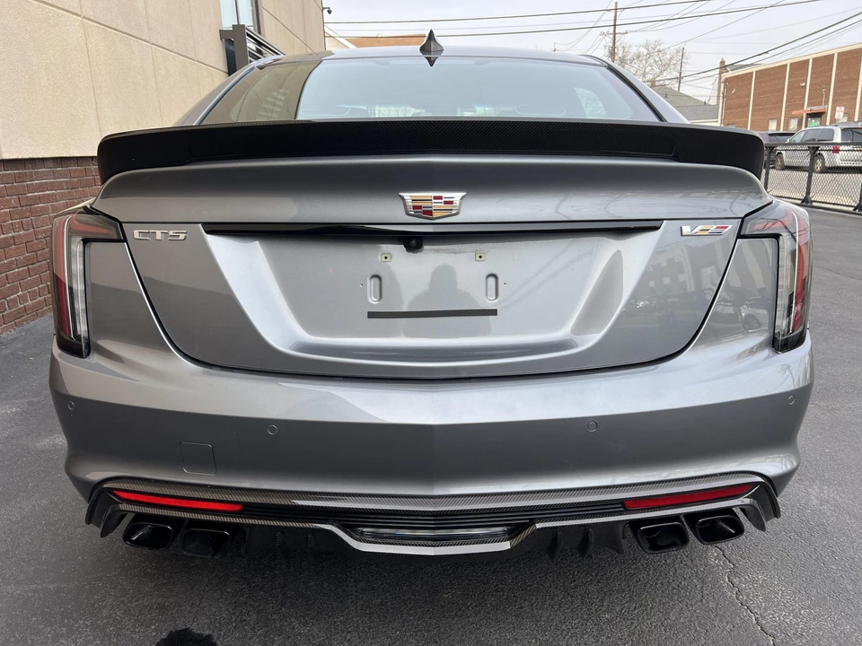 2022 Cadillac CT5-V Blackwing - Image 18 of 31