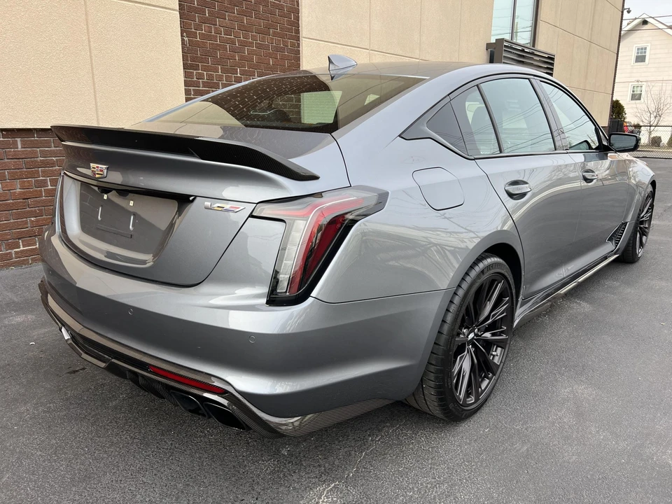 2022 Cadillac CT5-V Blackwing - Image 22 of 31