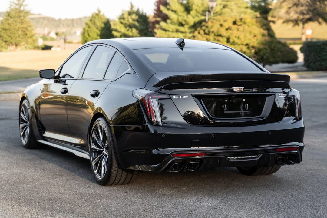 2022 Cadillac CT5-V Blackwing - Image 8 of 31