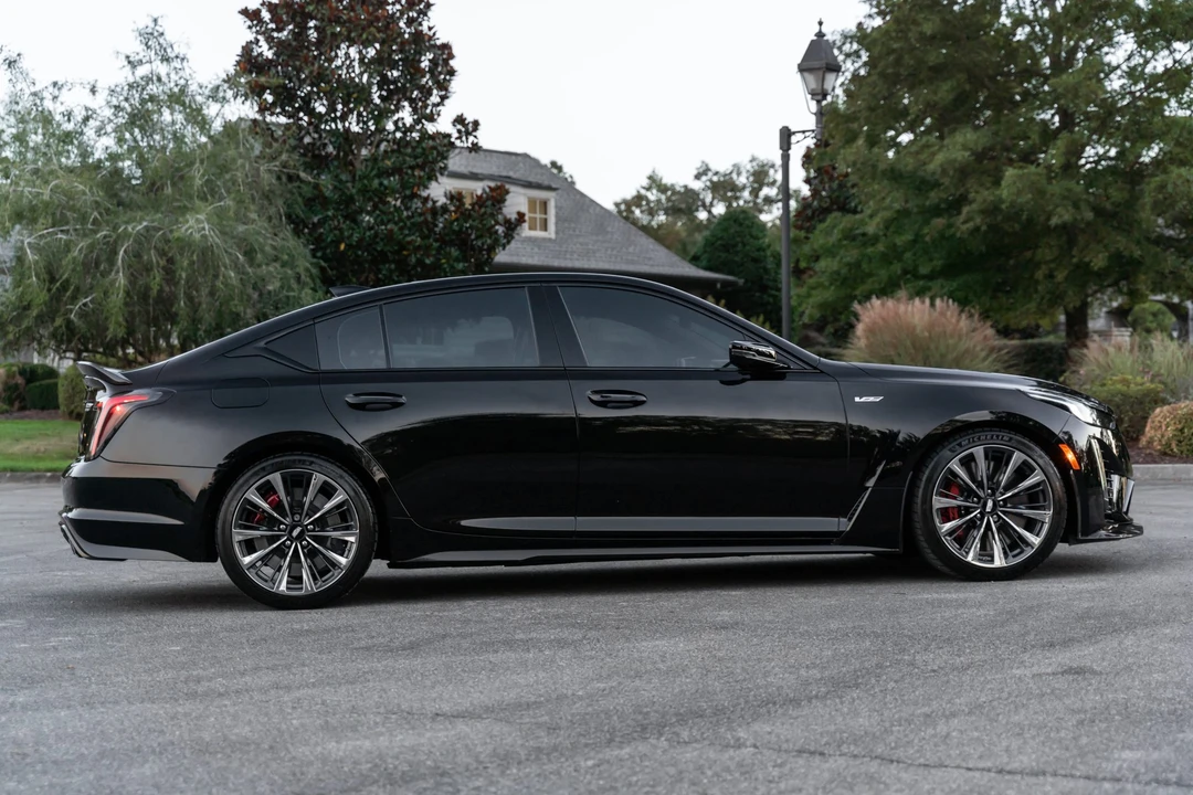 2022 Cadillac CT5-V Blackwing - Image 16 of 31