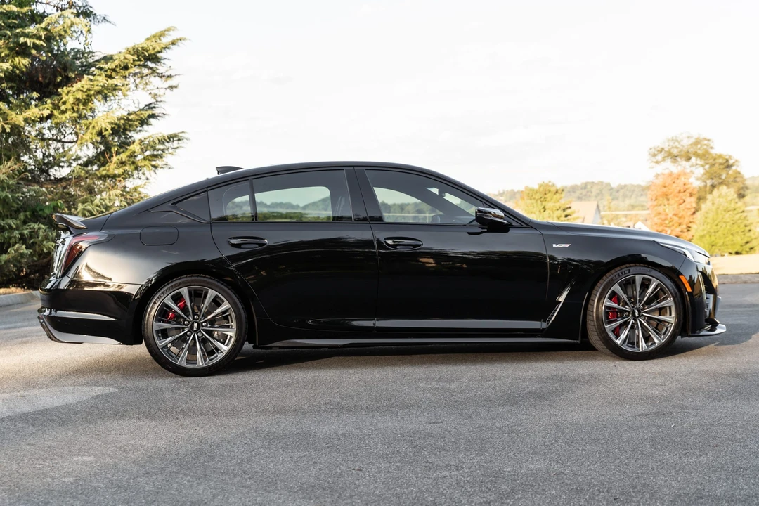 2022 Cadillac CT5-V Blackwing - Image 5 of 31