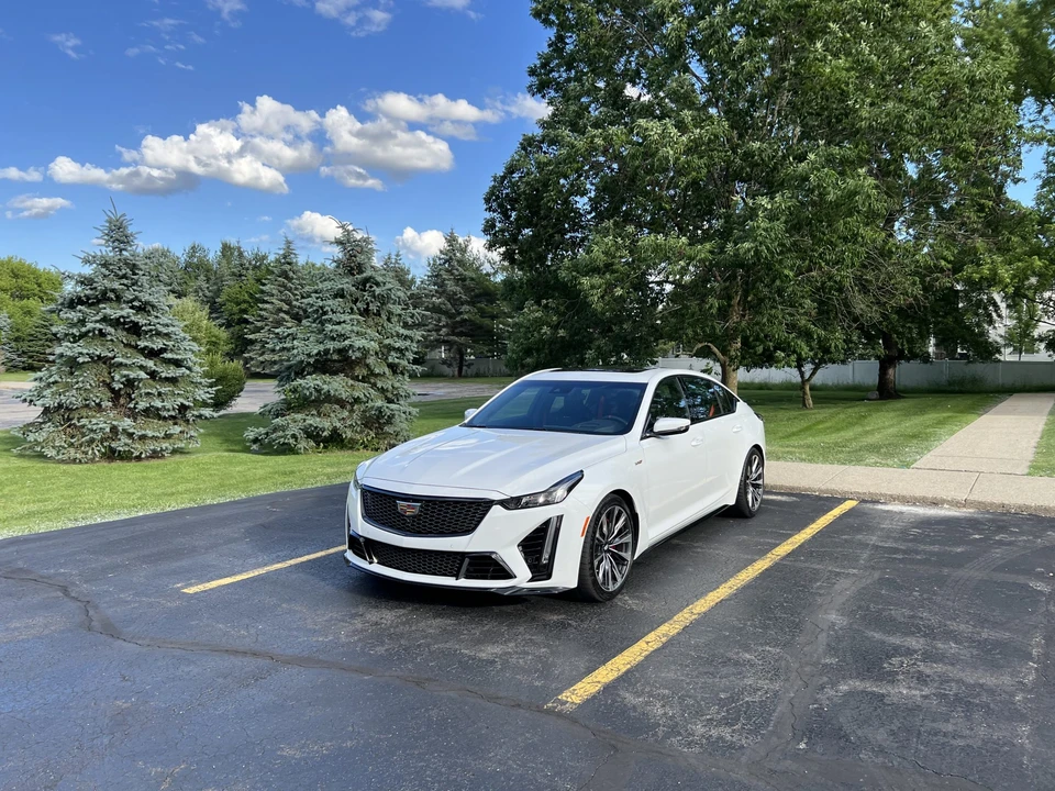 2022 Cadillac CT5-V Blackwing - Image 11 of 31