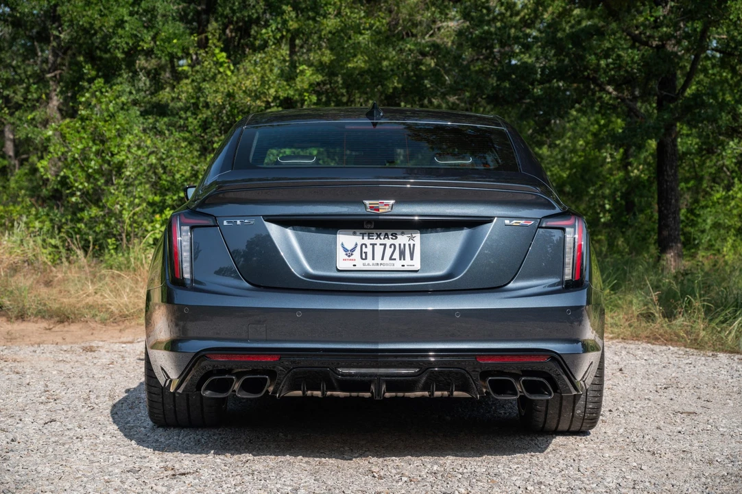 2022 Cadillac CT5-V Blackwing - Image 4 of 31