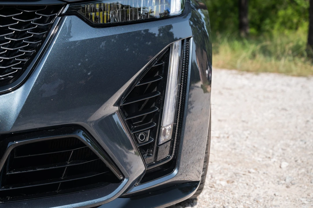 2022 Cadillac CT5-V Blackwing - Image 13 of 31