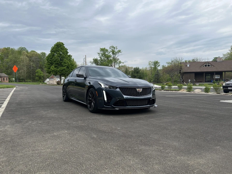 2022 Cadillac CT5-V Blackwing - Image 2 of 31