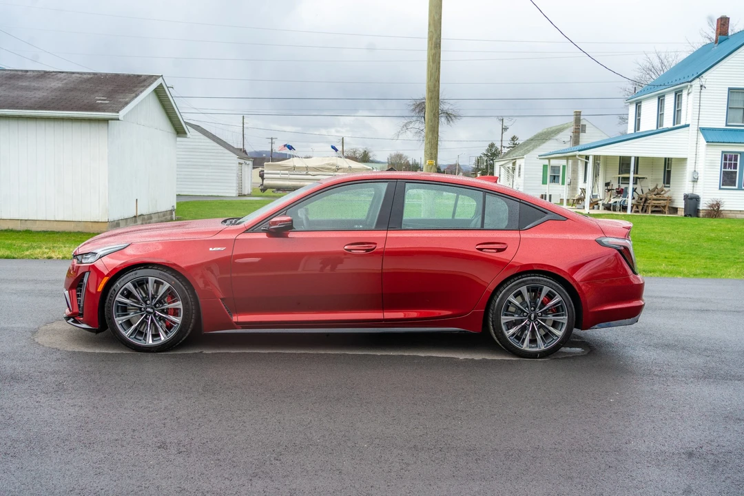 2022 Cadillac CT5-V Blackwing - Image 4 of 31