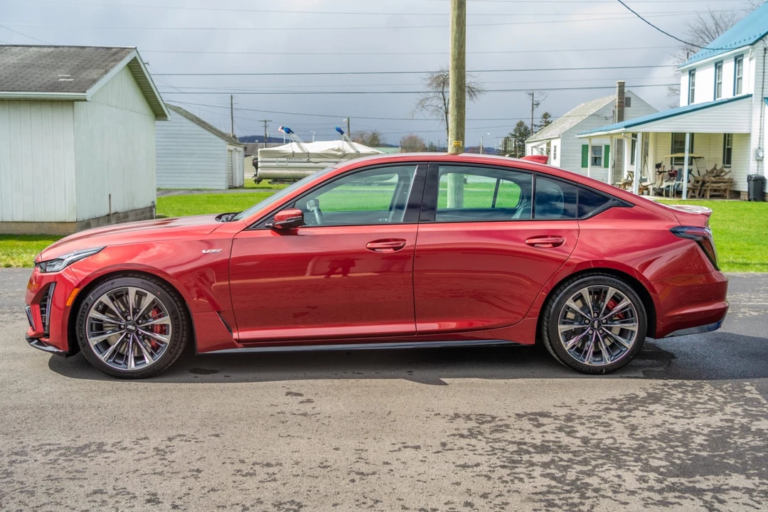 2022 Cadillac CT5-V Blackwing - Image 5 of 31
