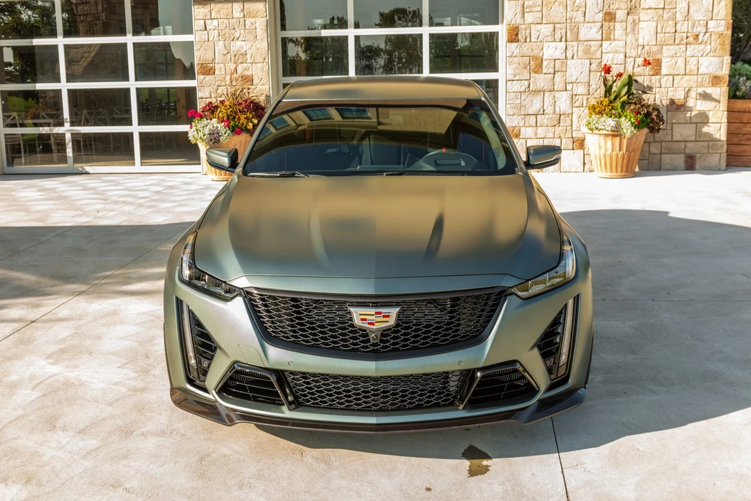 2022 Cadillac CT5-V Blackwing - Image 10 of 31