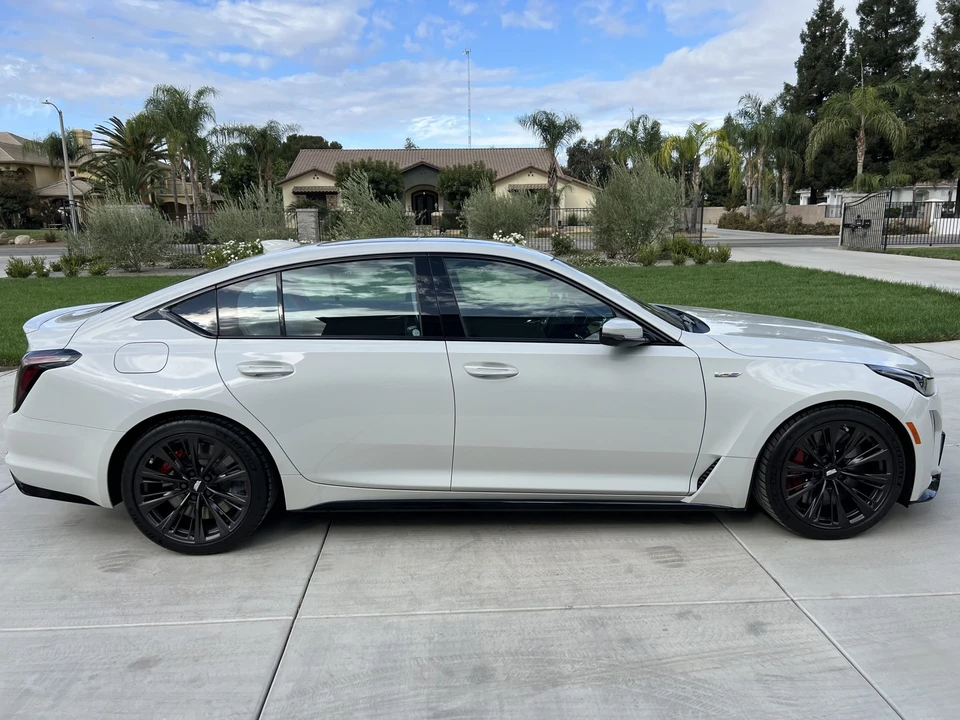2022 Cadillac CT5-V Blackwing - Image 13 of 31