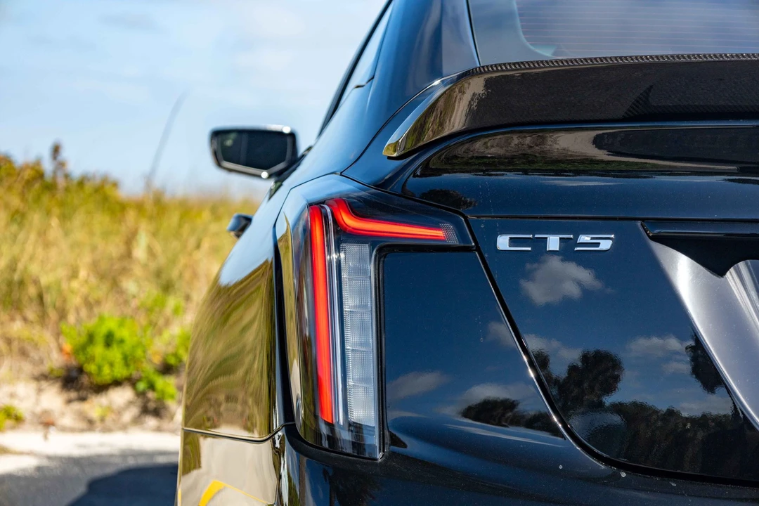 2022 Cadillac CT5-V Blackwing - Image 30 of 31