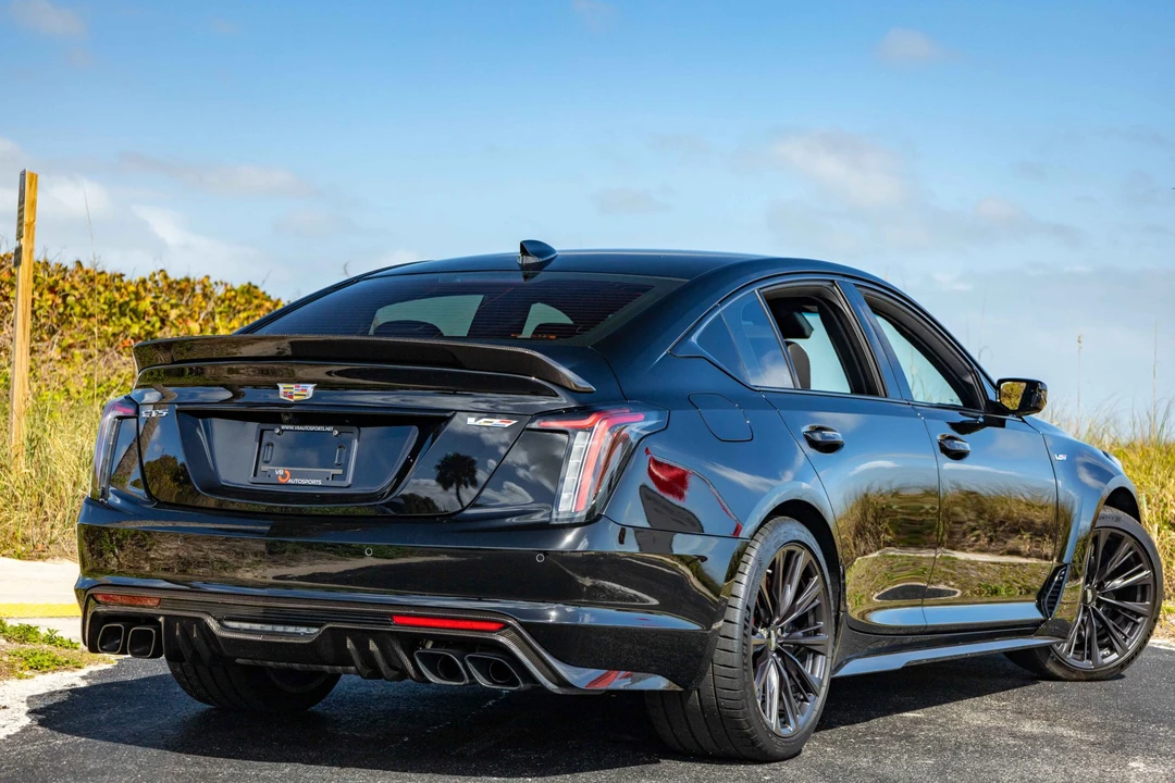 2022 Cadillac CT5-V Blackwing - Image 17 of 31