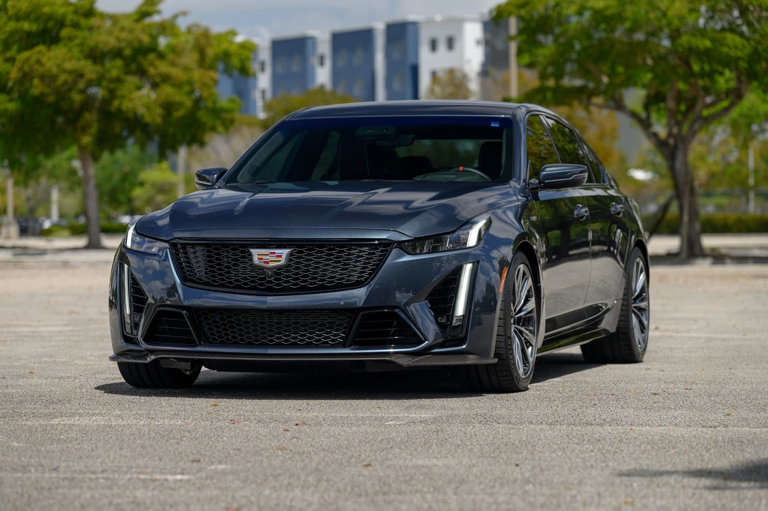 2022 Cadillac CT5-V Blackwing - Image 2 of 31
