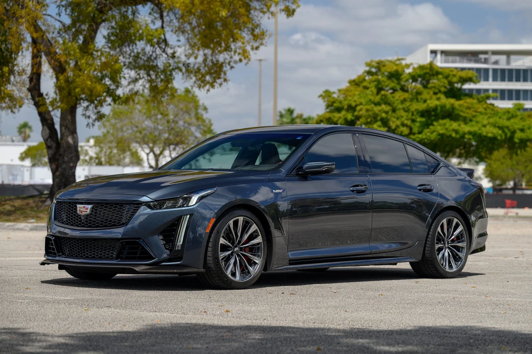 2022 Cadillac CT5-V Blackwing - Image 10 of 31
