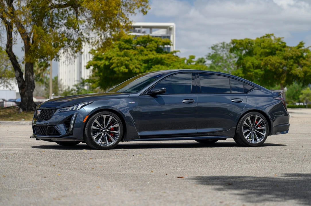 2022 Cadillac CT5-V Blackwing - Image 15 of 31