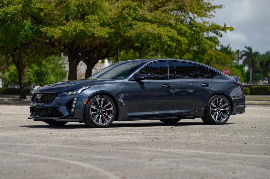 2022 Cadillac CT5-V Blackwing - Image 14 of 31