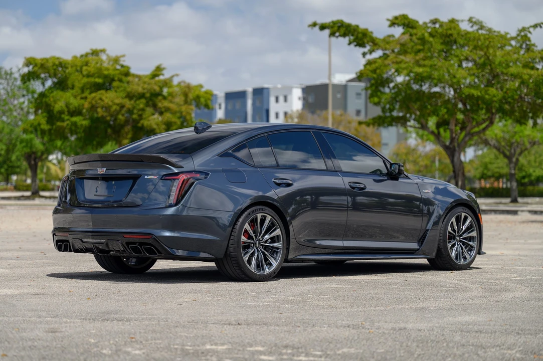 2022 Cadillac CT5-V Blackwing - Image 29 of 31